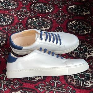 Jack Rodger sneakers white and navy!